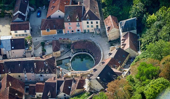 photo ville Tonnerre
